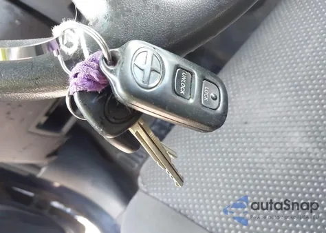 2005 Scion Xb from USA, damaged, VIN JTLKT324454024856